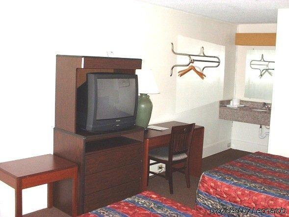 Hilltop Inn Pittsburgh Crafton Chambre photo